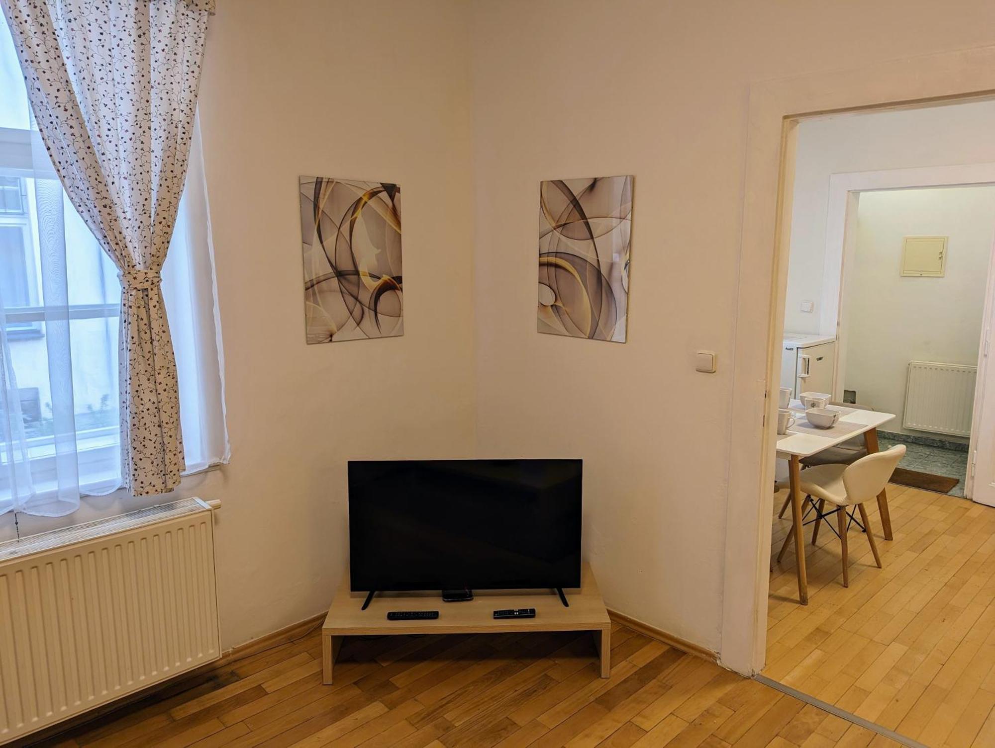 Apartments Tynska 7 ปราก ภายนอก รูปภาพ