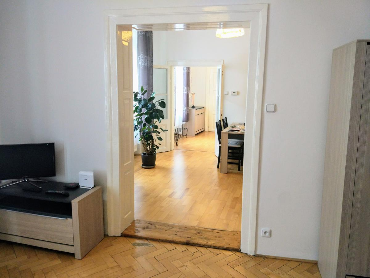 Apartments Tynska 7 ปราก ภายนอก รูปภาพ
