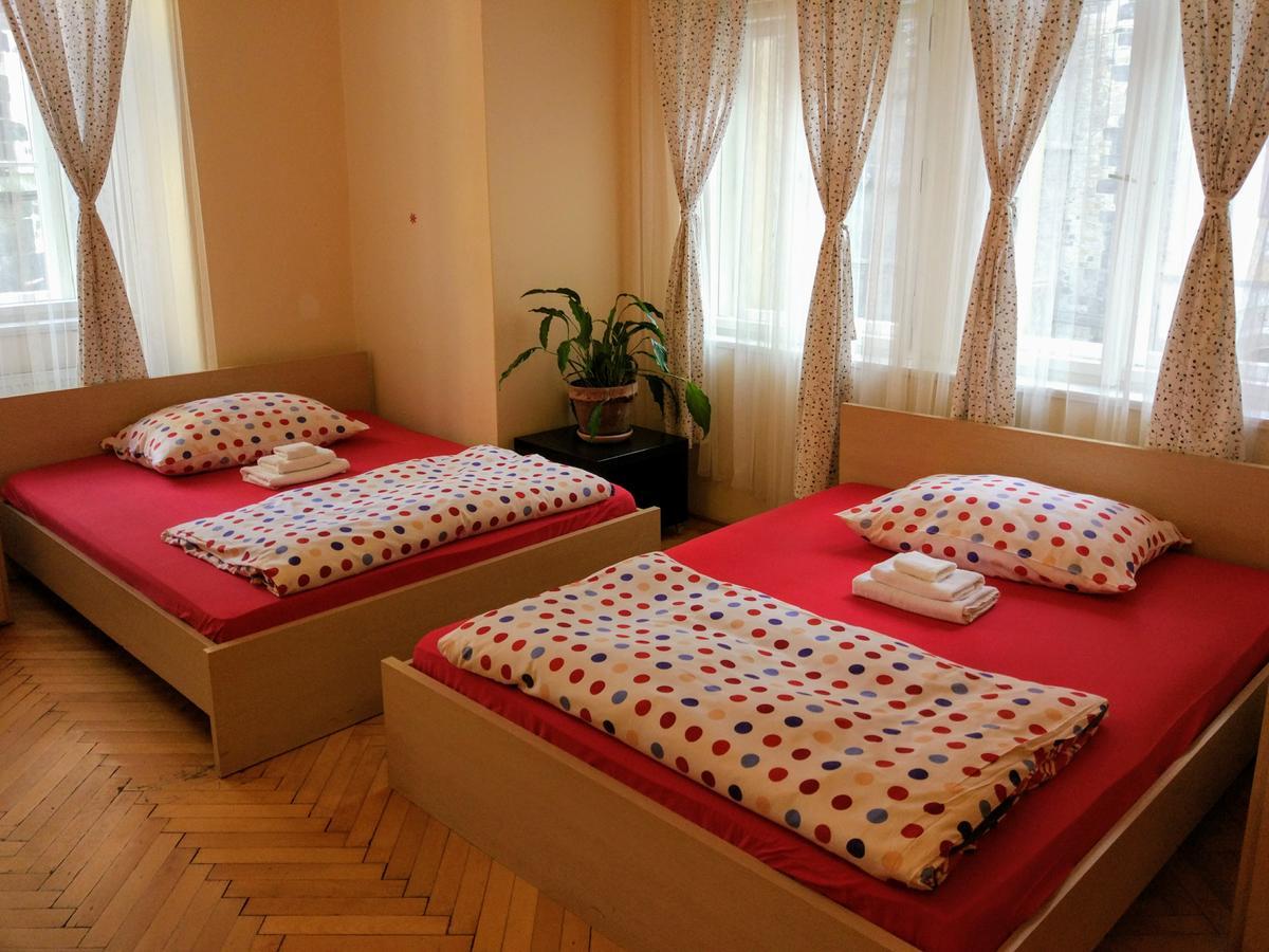 Apartments Tynska 7 ปราก ภายนอก รูปภาพ